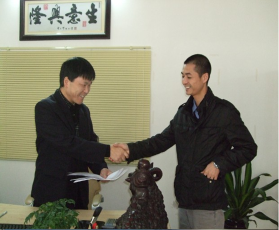 QQ截图20130514193315.jpg